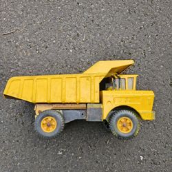 1970's vintage tonka all steel dumptruck