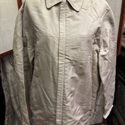 Dockers Stain Defender Insulated Bomber Jacket. Mens jacket   Medium 