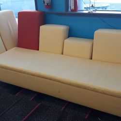 Rare Designer Sofa Daybed Mid Century Memphis Italian Georgetti Yellow Orange