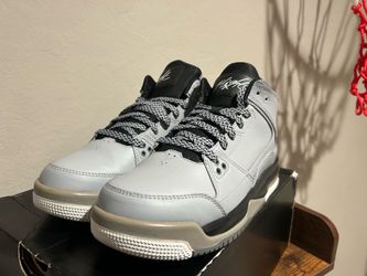 6.5 size youth   Air Jordan in box.   40$