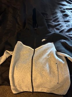 Nike tech