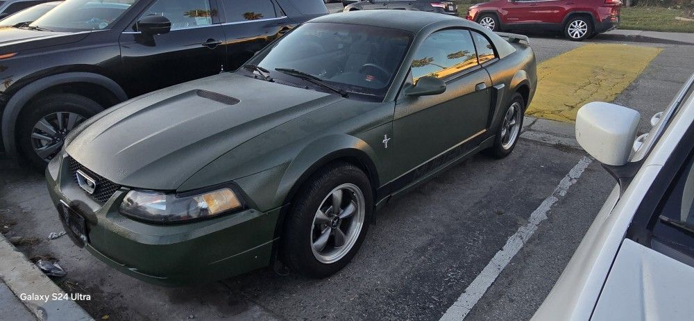 2001 Ford Mustang