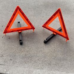 Emergency Triangles 