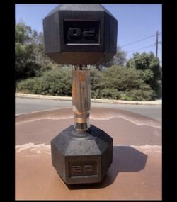 New 20 lb Rubber Hex Dumbbell each comes individually one sold at posting price but can be paired also DB’s Available In 10, 20, 30, 35, 40 lbs