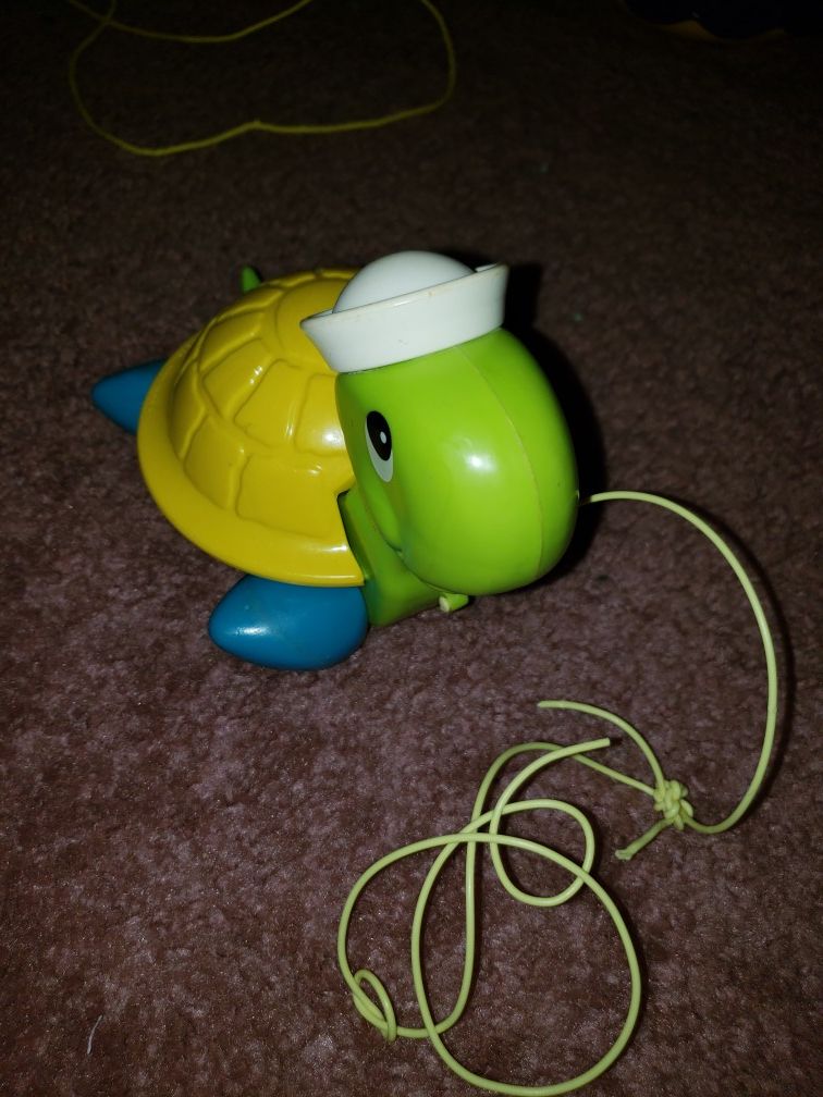 Vintage Fisher and Price pull turtle