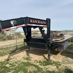 2015 Ranch king 40ft FlatBed