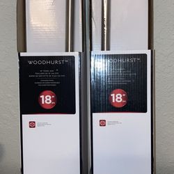 Delta Woodhurst 18" Wall Mount Towel Bar In Stainless Steel