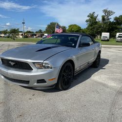 2012 Ford Mustang Convertible 
