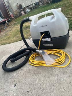 KARCHER SMALL MACHINE for clean Car Interiors