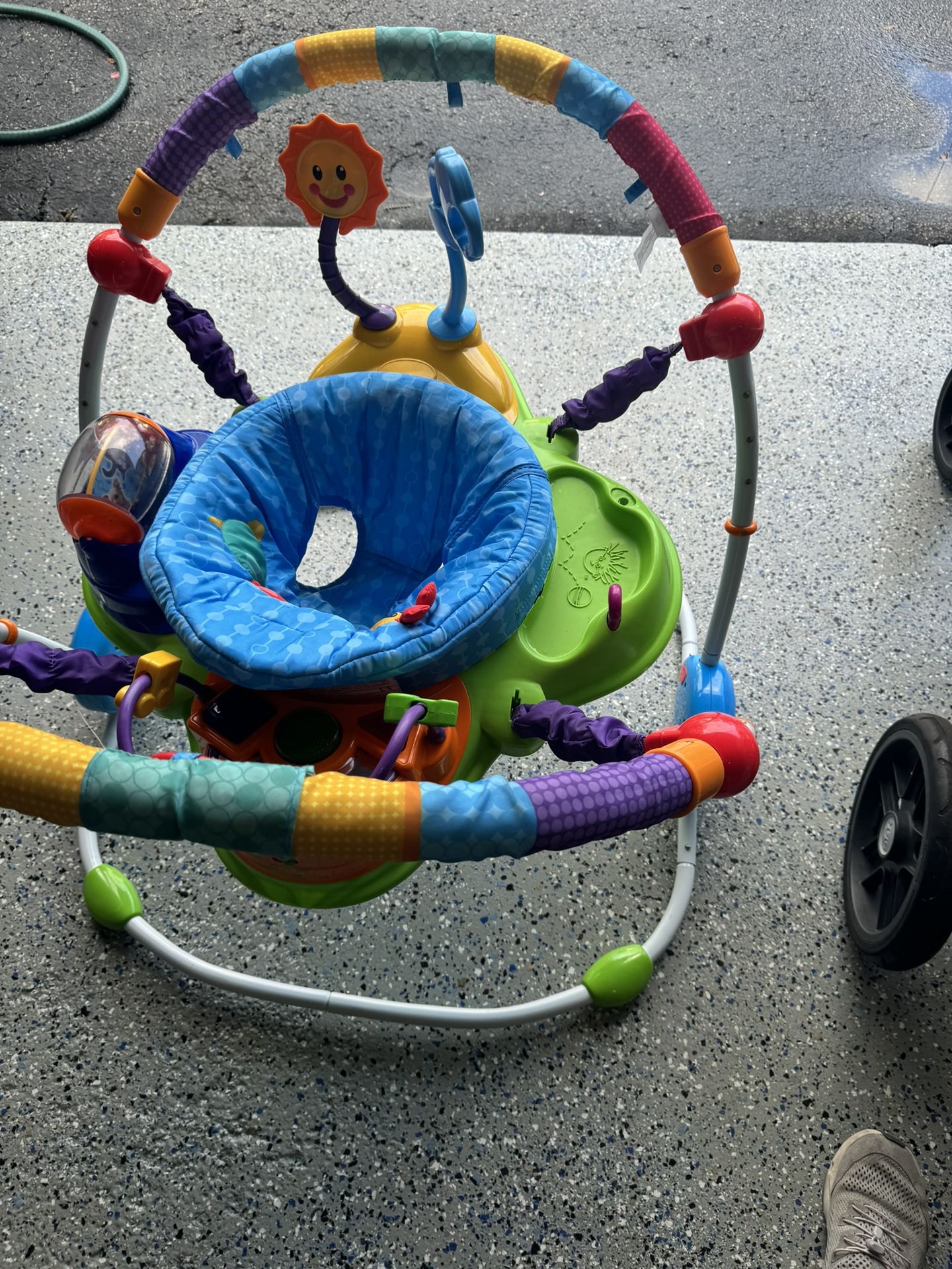 Disney baby Einstein Activity jumper center