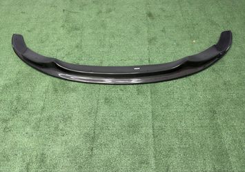 E92 335i 335is LCI Carbon Fiber AK V2 Style Front Lip
