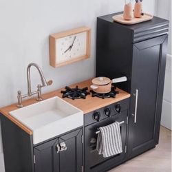 Pottery Barn Chelsea Kitchen 