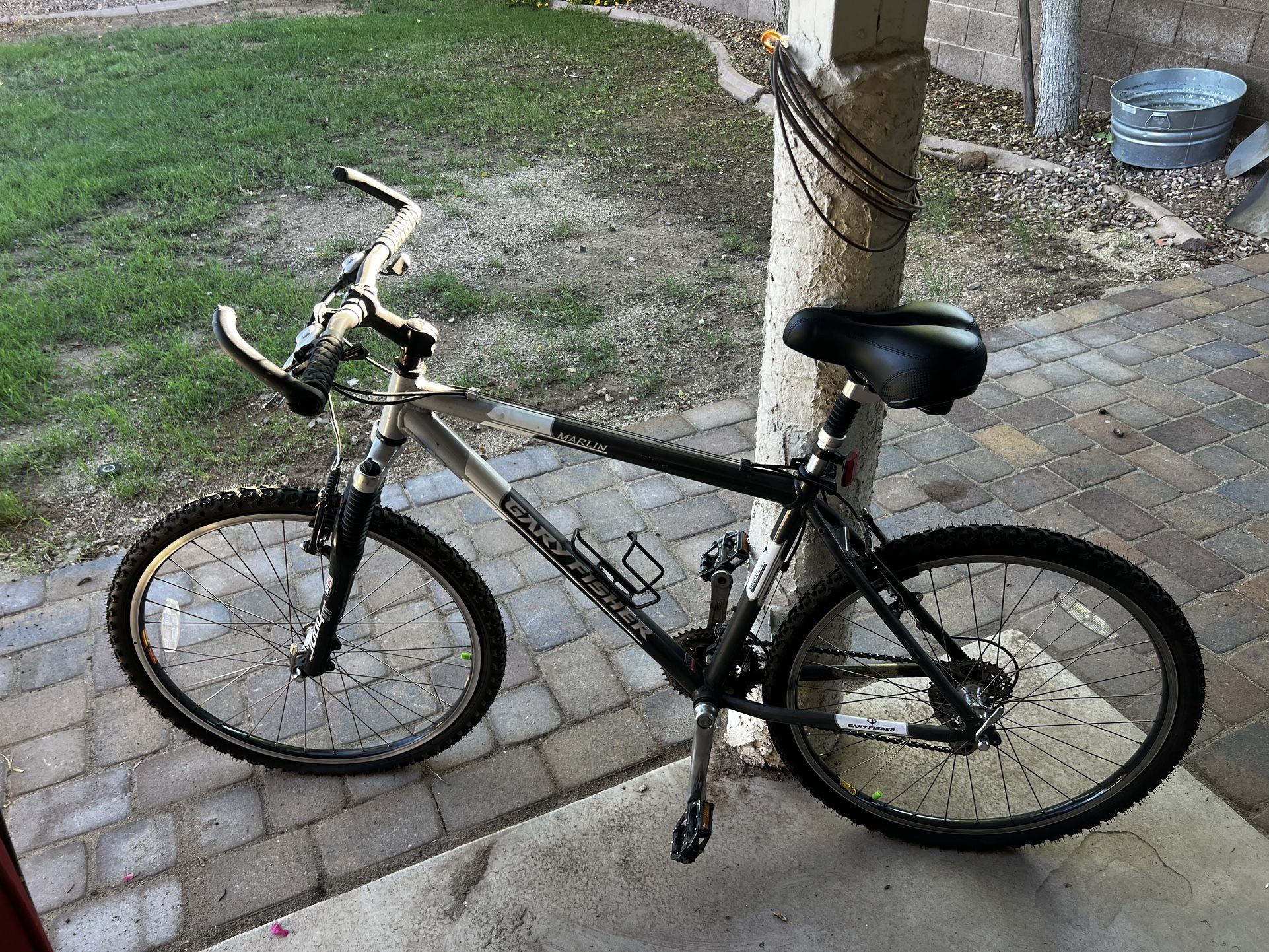 GARY FISHER MARLIN MEDIUM MOUNTAIN TOURING BIKE