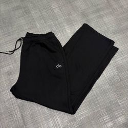 Alo variety of clothes/colors/sizes