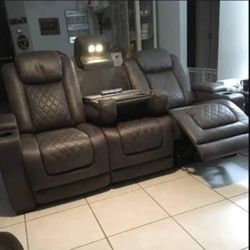 Ashley Hyllmont Gray Modern Power Reclining Sofa With Adjustable Headrest💯 New Brand ✅ Financing 🎊