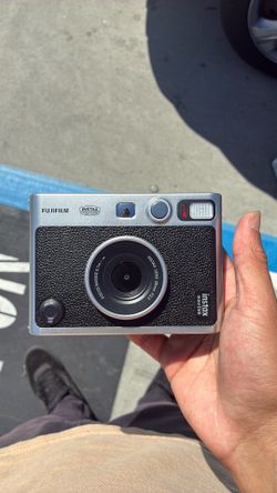 Instax mini evo