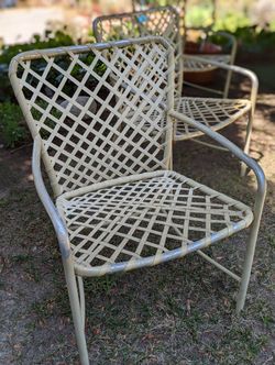 7 Brown Jordan Vintage Tamiami Outdoor Armchairs