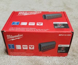 1-1/2 in. 9-Gauge Galvanized Staples for M18 FUEL Utility Fencing Stapler (960 Per Box)