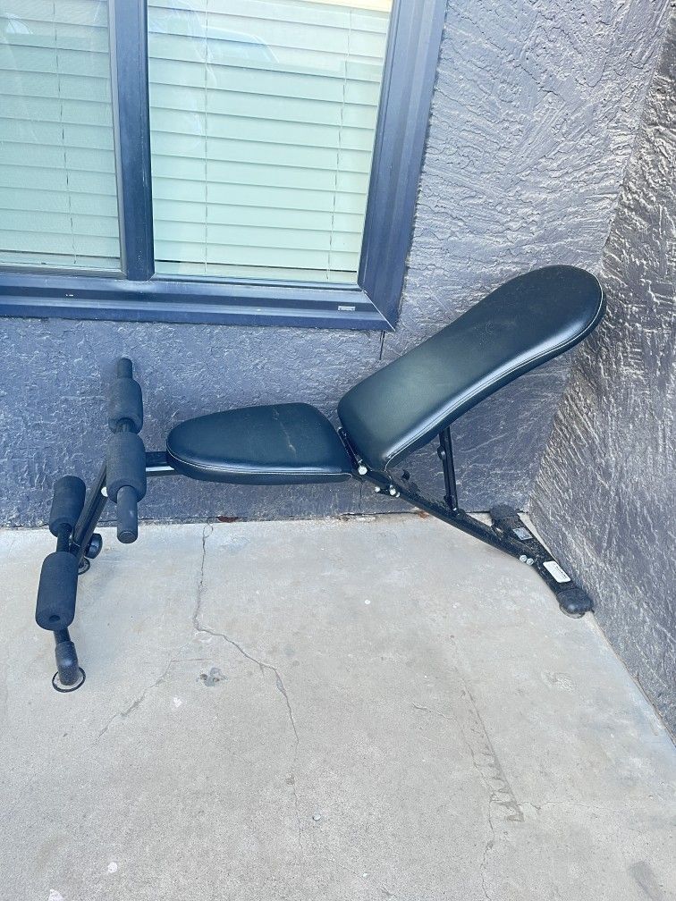 Weight Bench