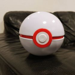 Pokemon Premier Ball
