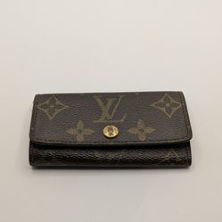 Authentic Louis Vuitton Multicles Wallet