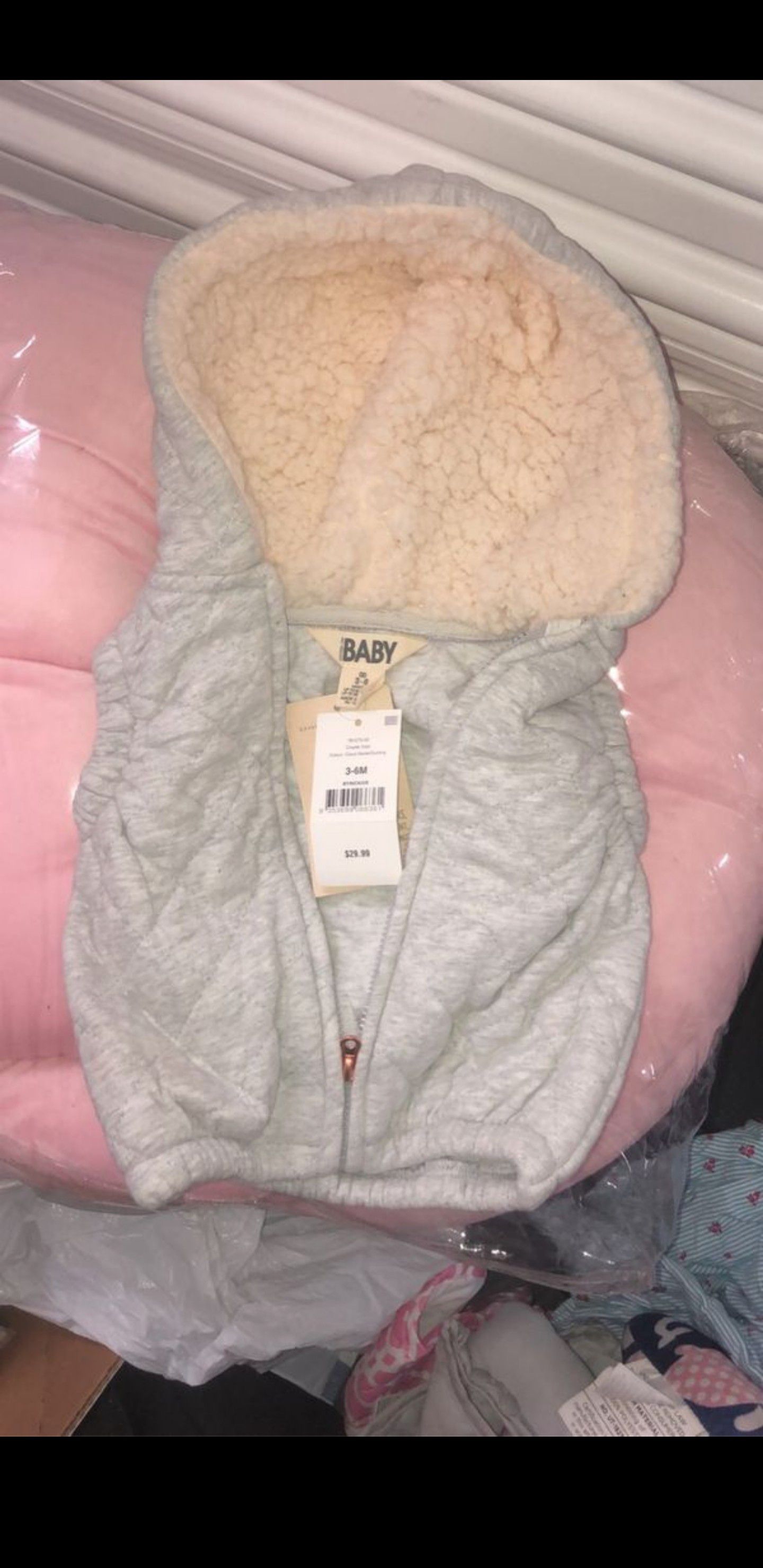 Baby girl clothes (new & light use ) newborn -12m