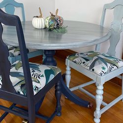 Seaside Dining Table Chairs 