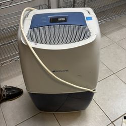 Bionaire Dehumidifier Must Go Asap Moving  