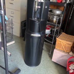 Crystal Mountain STF-M2KHK1C Storm Bottom Load Cooler H/C