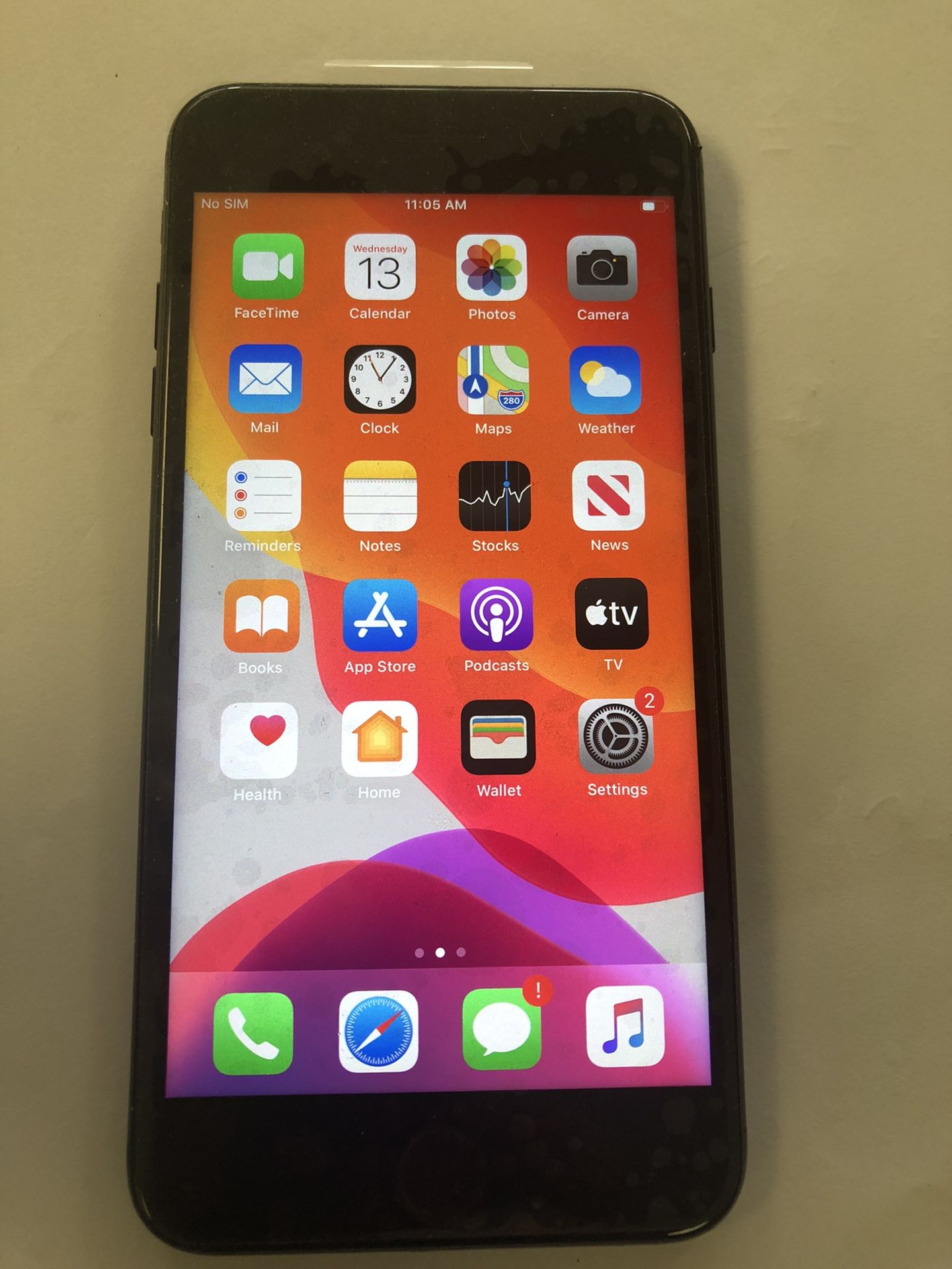 iPhone 7 Plus factory unlocked to any carrier 32 GB great condition