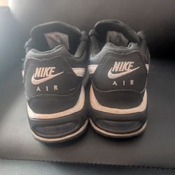 Nike Air Max Youth Size 5