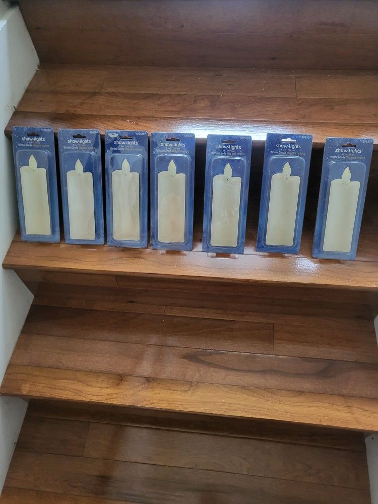 Show Lights Windows Candles