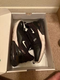 Nike Air Max 270 Sneakers