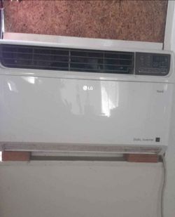 AIRE ACONDICIONADO DE 14,000 BTUH/U