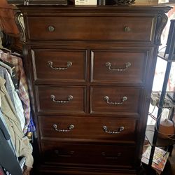 Dresser with Mirror 