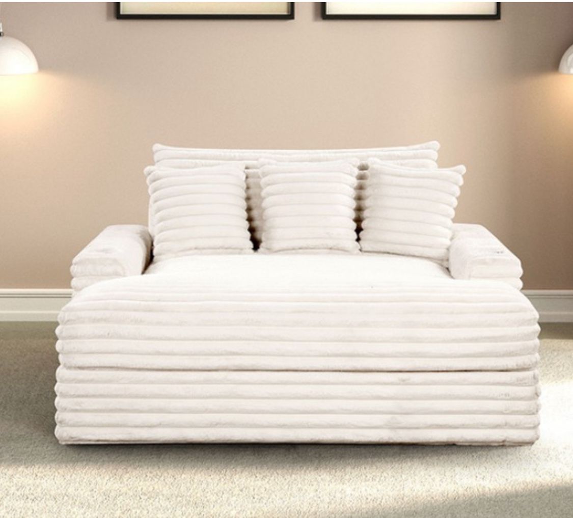 New Double Chaise Sofa with USB! Includes Free Delivery 🚚!