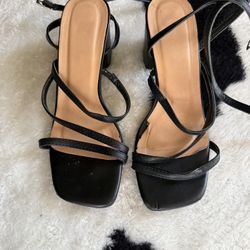Black Heels 5 1/2