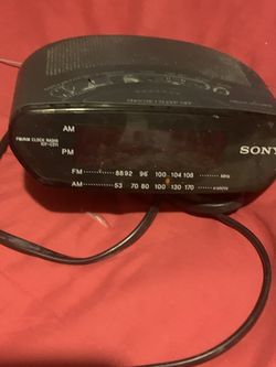 Sony clock radio w/ owner’s manual