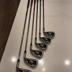 Callaway X20 Tour - RH Golf Club Iron Set 