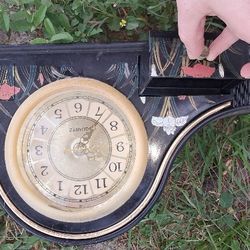 Quartz Antique Working Clock With Jewelry Drawers 