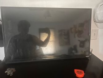32 inch Vizio Flat Screen TV
