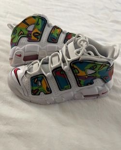 Nike Air More Uptempo 'Peace Love' White Sneakers Youth Size 6Y / Women Size 7.5 M8155-100 Without Box