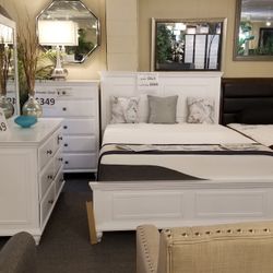 🔥 Brand New White Queen Bedframe + Dresser + Mirror + Nightstand 4PCs Set