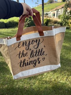 Women Stylish Tote Brand New 