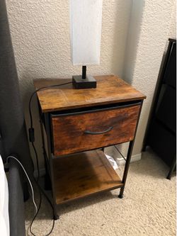2 Night Stands