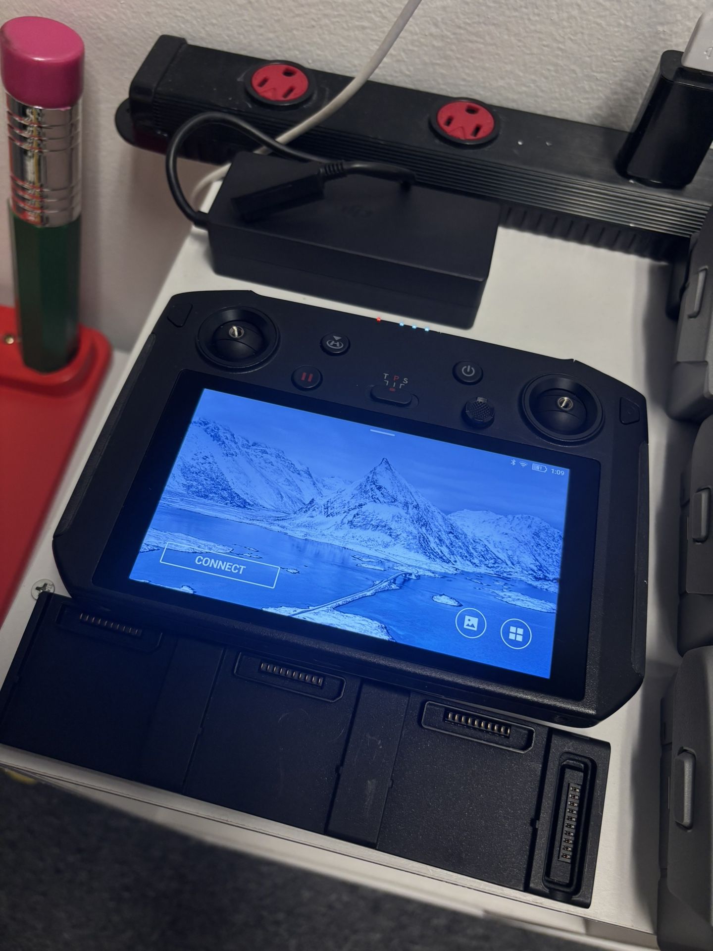 Drone DJI Smart Controller & Three Batteries (Bundle Price) Mavic Air 2 Batteries