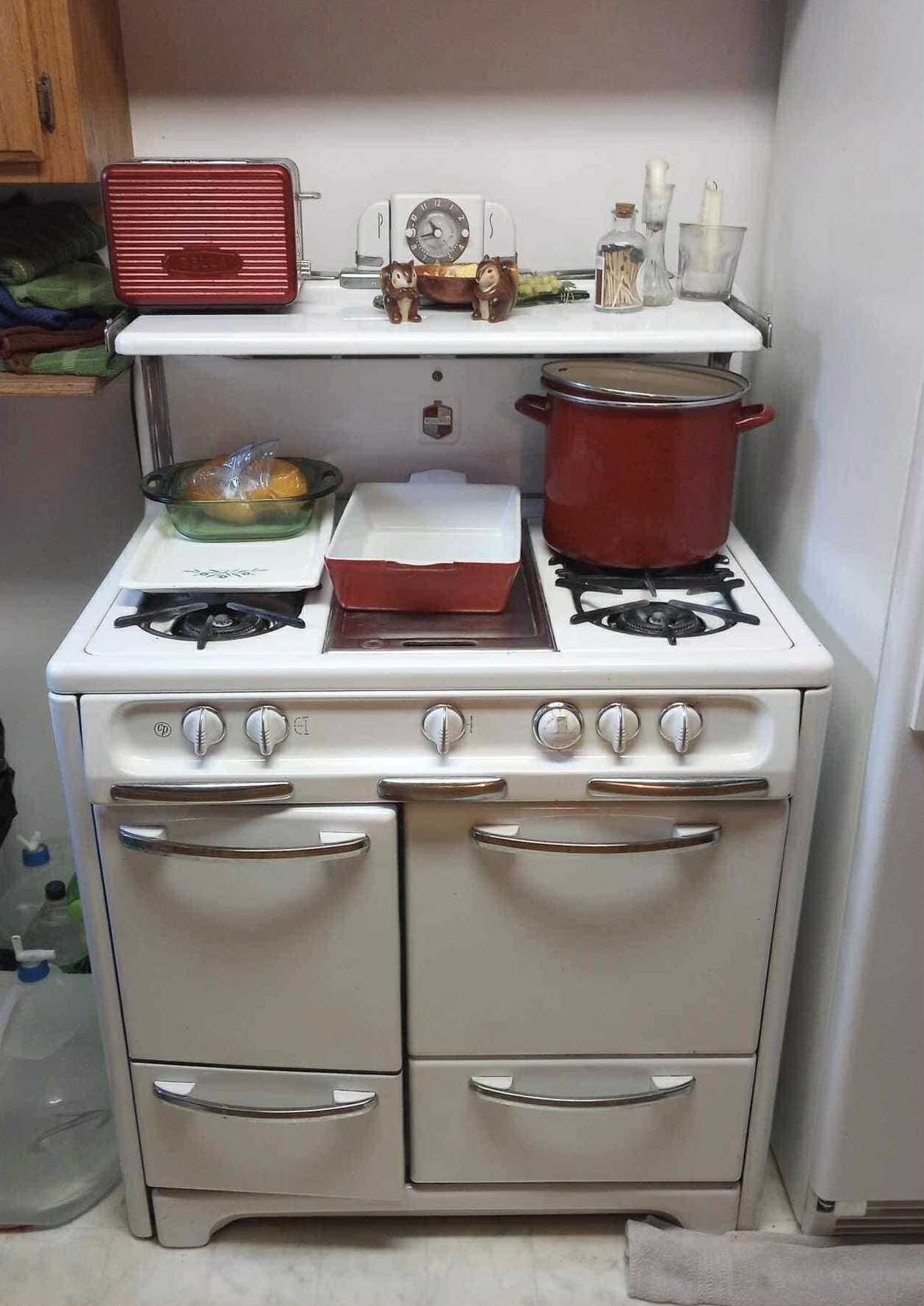 1940s Wedgewood Gas Stove $1,500