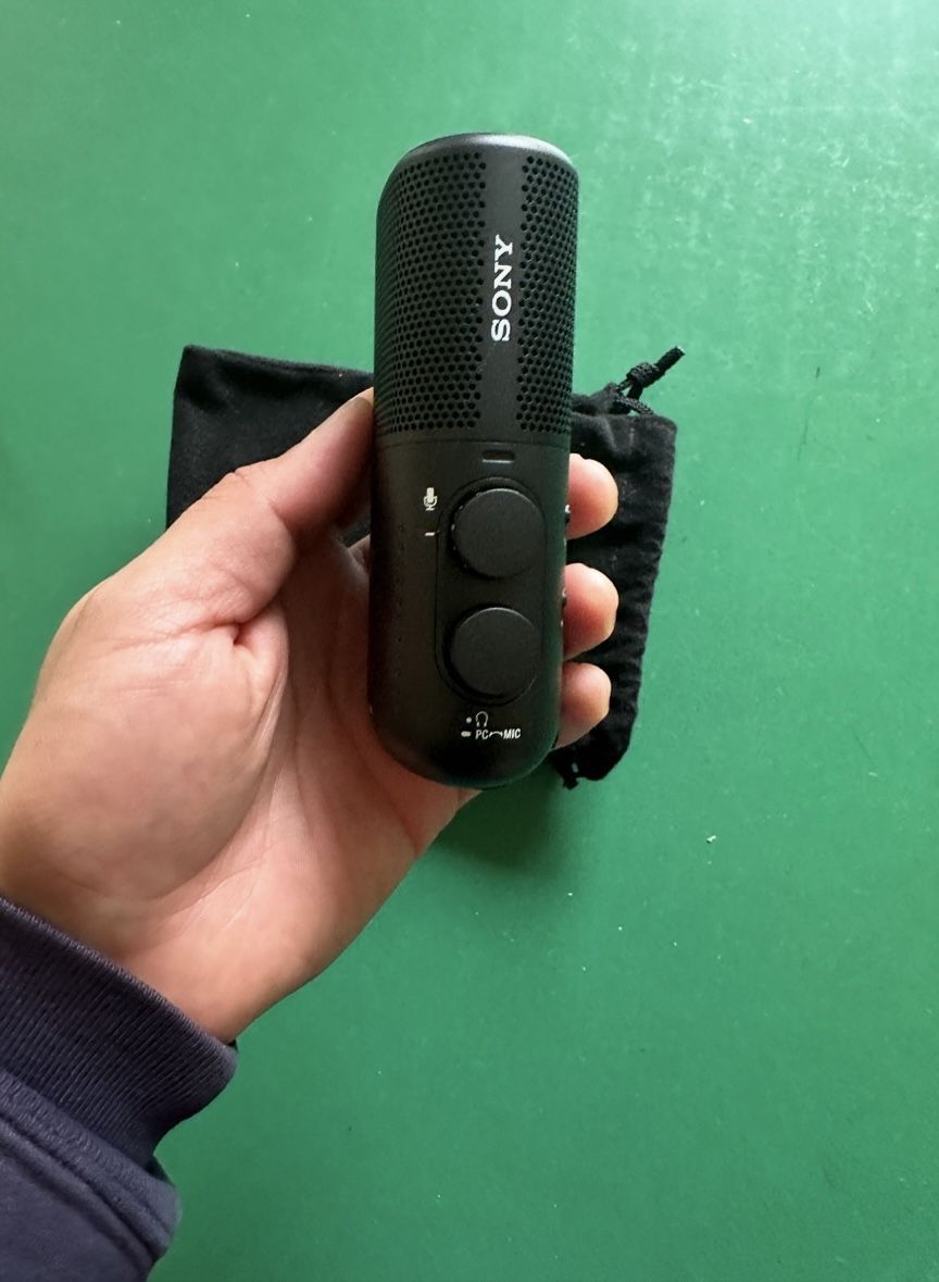 Sony ECM-S1 Wireless Streaming Microphone System with Multi Interface Shoe