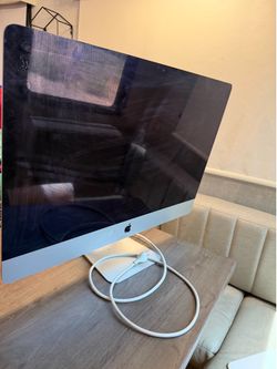 Apple iMac All-in-One Desktop Computer
