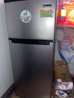 Mini fridge